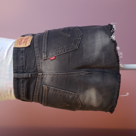 Vintage DIY Levi's Denim Mini Skirt - Picture 2 of 11